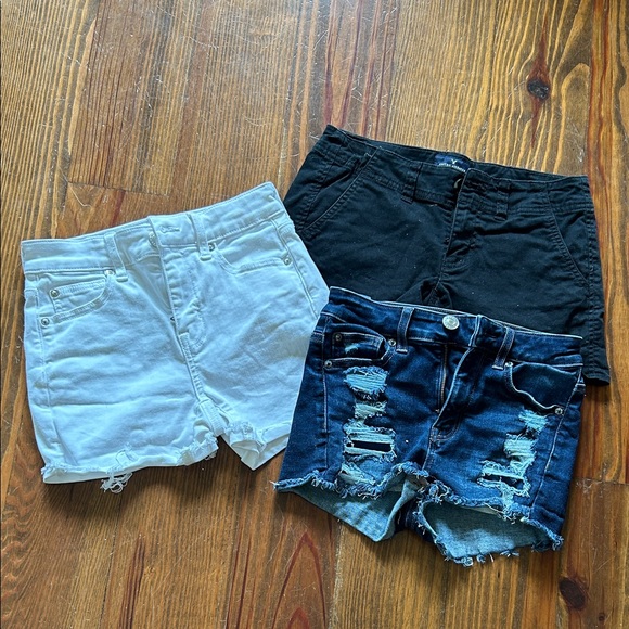 American Eagle Outfitters Women's Jean Shorts - Black, White, and Blue - Picture 1 of 6